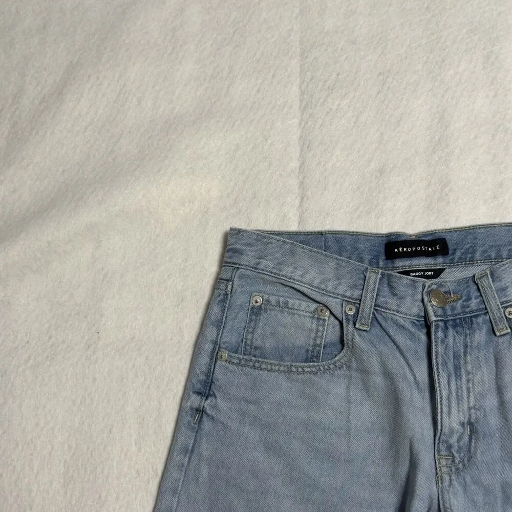 Aeropostale Baggy Jort Shorts Women’s 4 Blue Low Rise Baggy Denim Light Wash